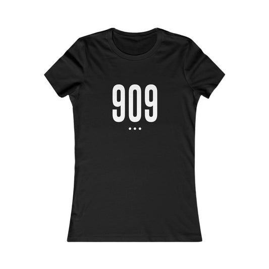 909 - Women's Fave Tee